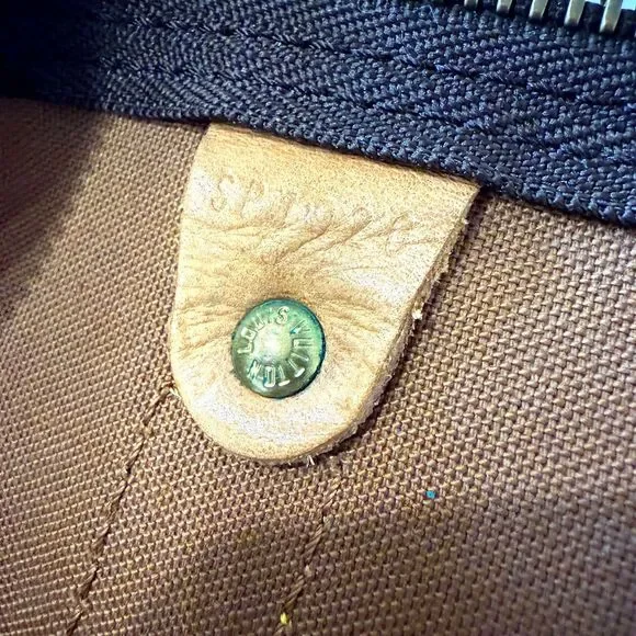 Louis Vuitton Monogram Keepall Bandouliere 55 With Strap COA Included - Picture 12 of 14